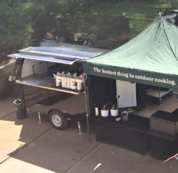 Foodtruck De Ridder Catering zwart2